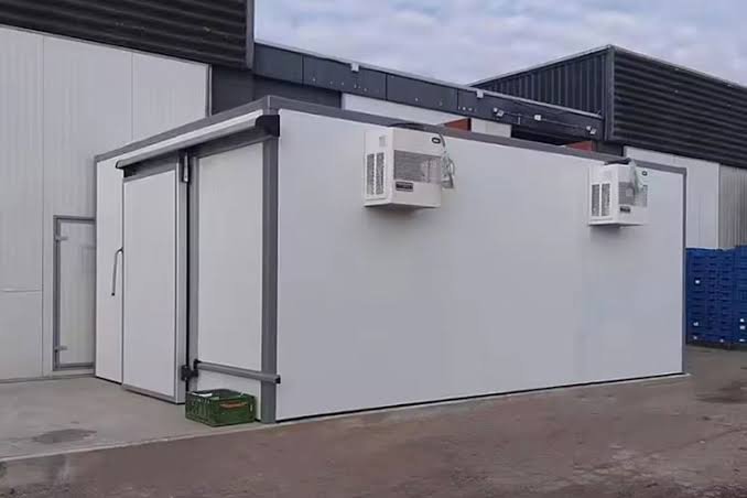 Coldroom Fitting